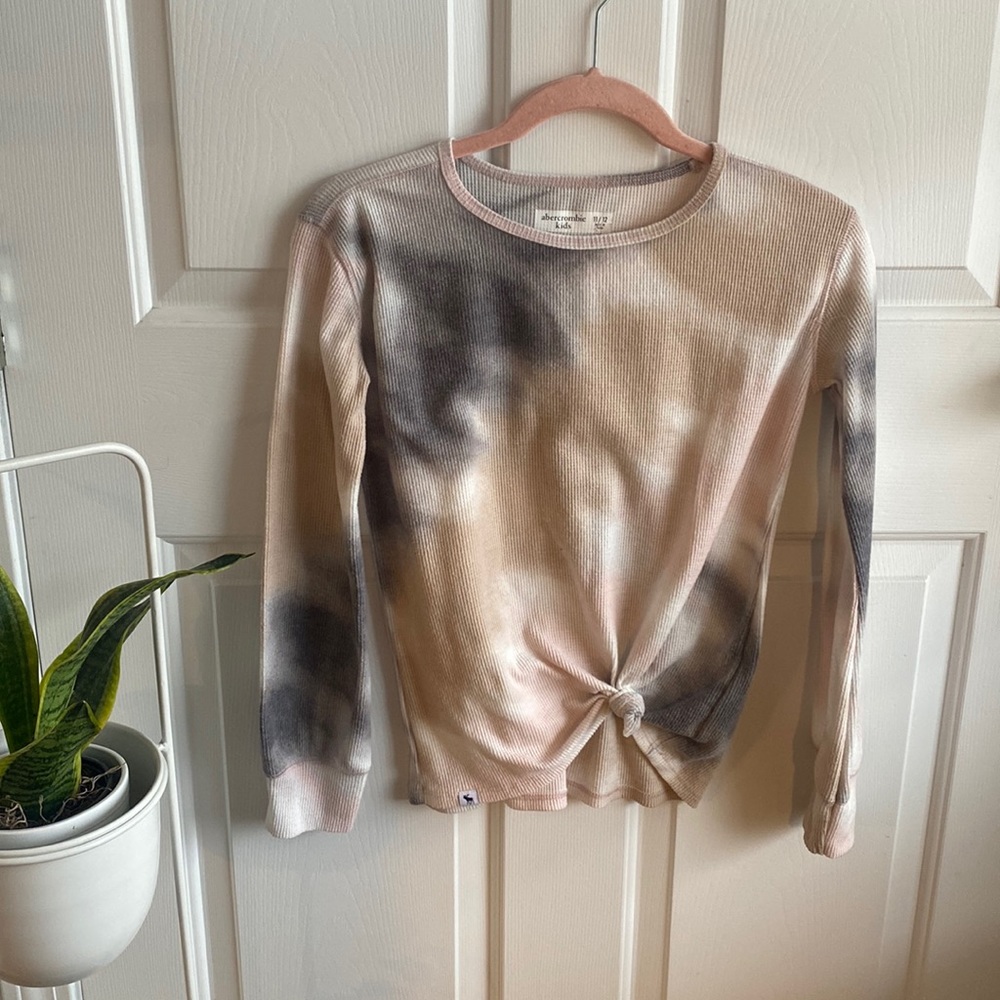 Abercrombie Kids Tie Dye Waffle Knit Tee (Size 11/12)